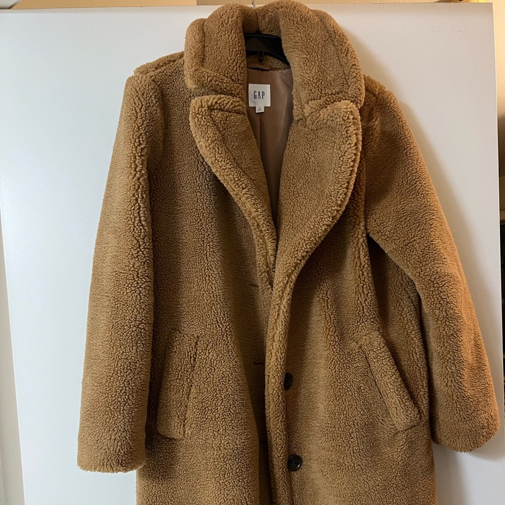 Teddy long coat in chestnut. Forever timeless winter coat. Buttons. Side pockets